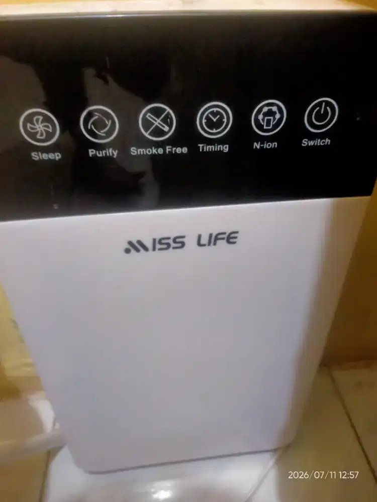 Air purifer dan dehumudifer