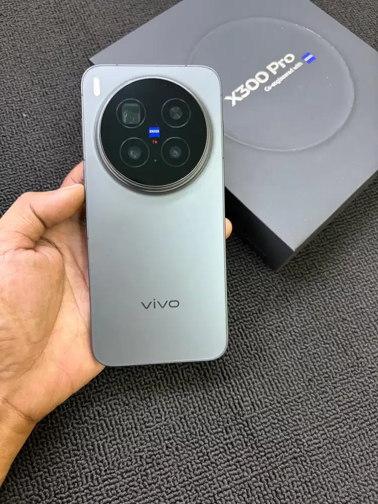 Vivo X300 Pro 16/512 Fulset garansi panjang