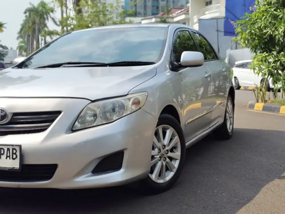 Toyota Corolla Altis J Manual 2010
