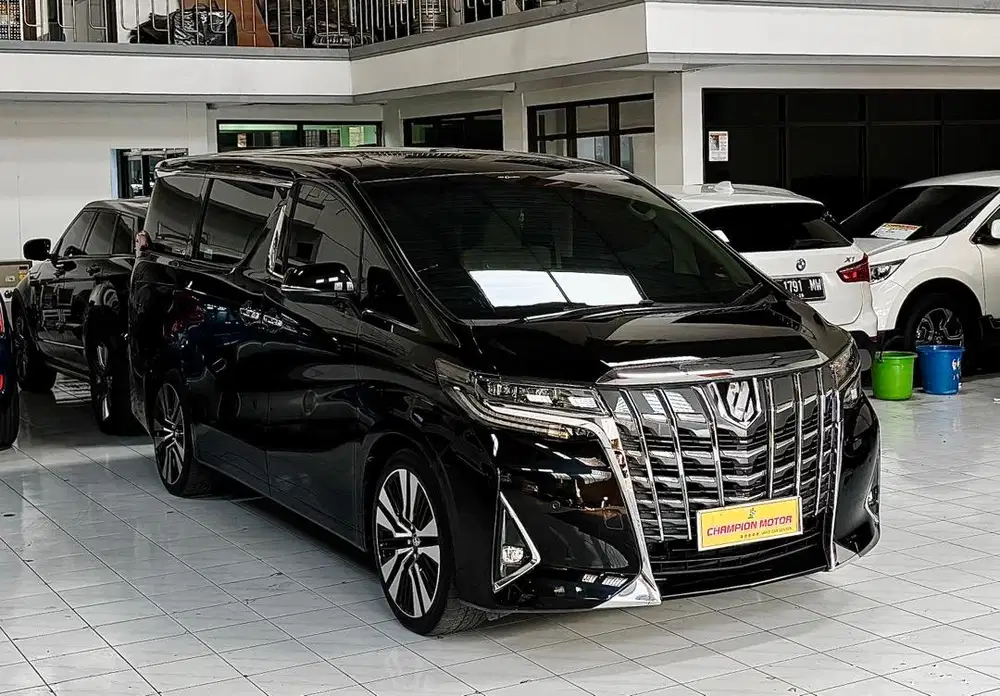 Toyota Alphard 2.5 G 2017 modif facelift 2022