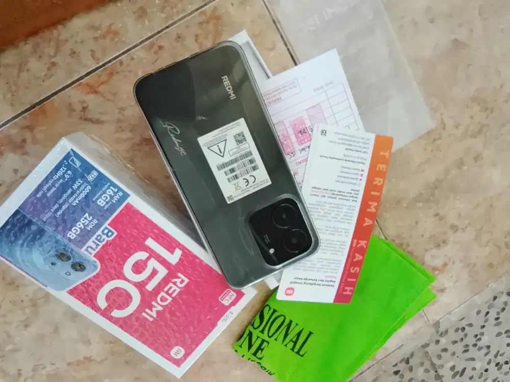 Resmi 15 c NFC ram 8/256