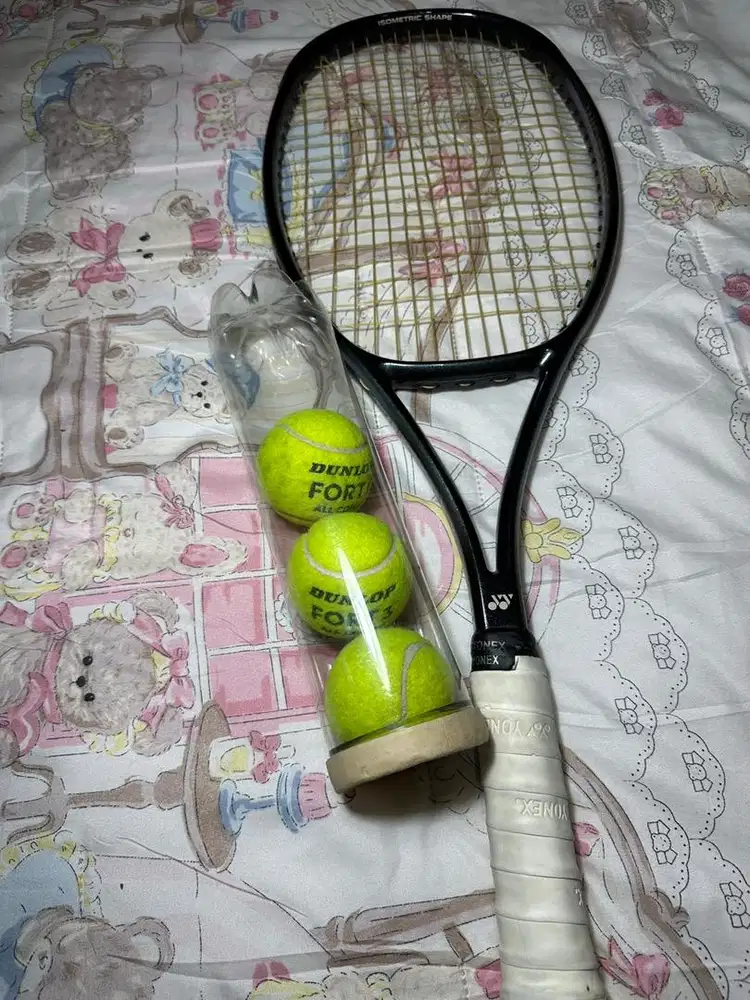 Preloved raket tennis yonex