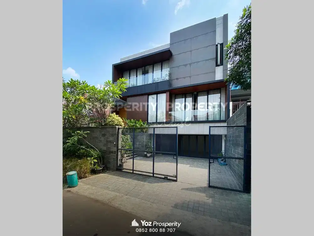 Rumah Modern Full Furnished Bonus Private Pool di Perumahan Giriloka BSD City