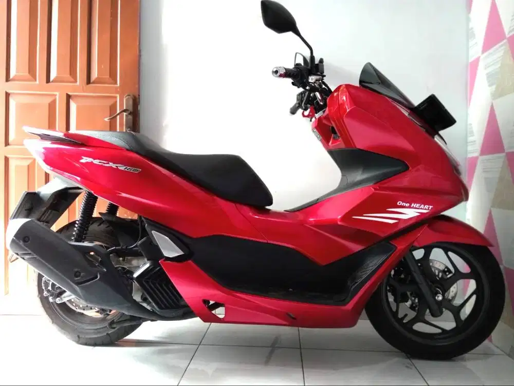 Honda PCX 160cc CBS 2024 Merah