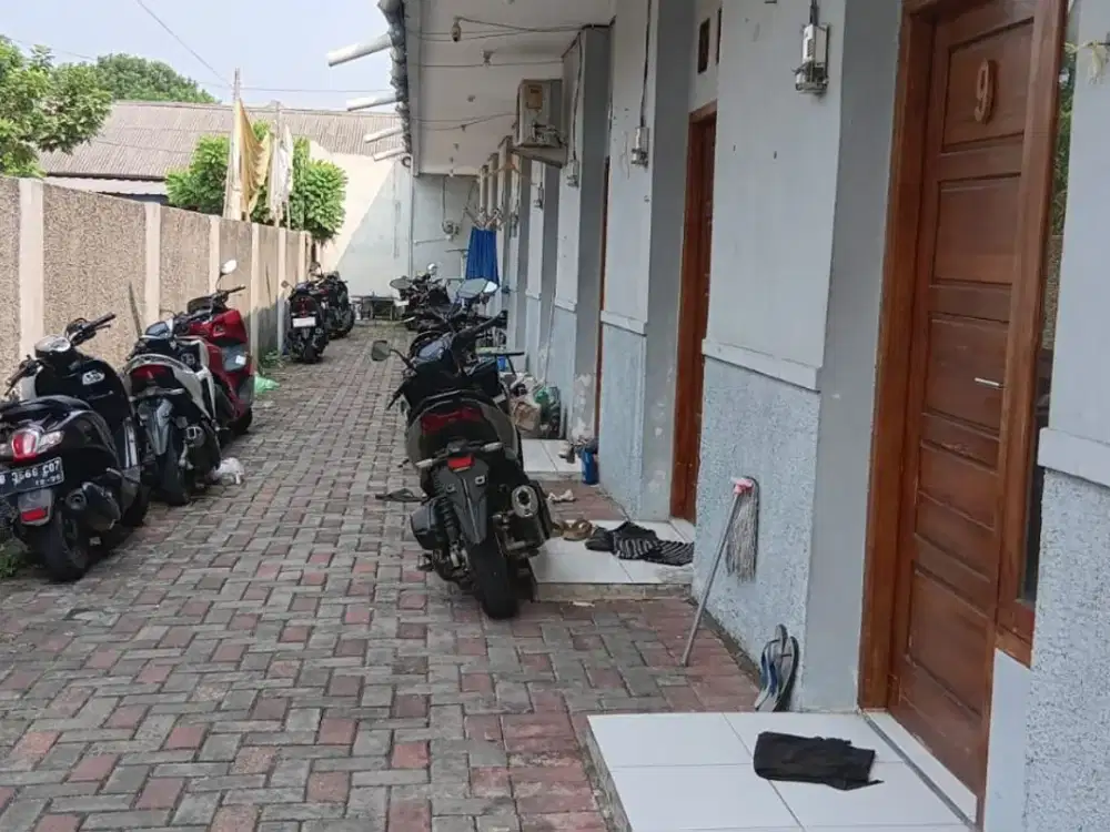 DIJUAL MURAH - RUMAH KONTRAKAN 9 PINTU SELALU TERISI PENUH