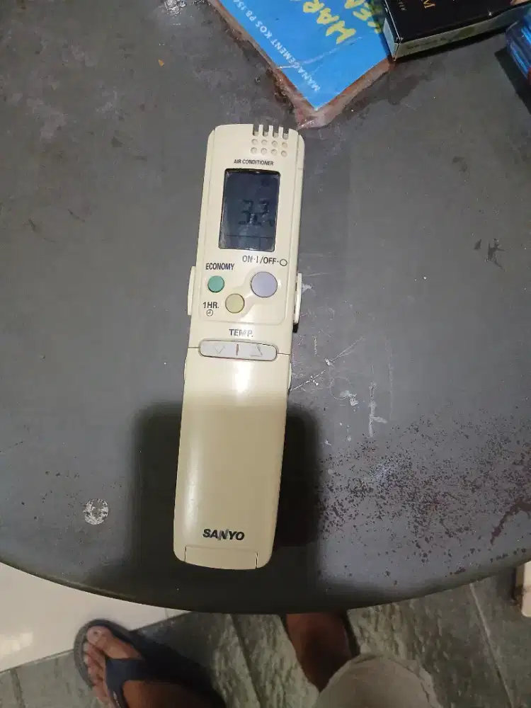 Remot ac sanyo original