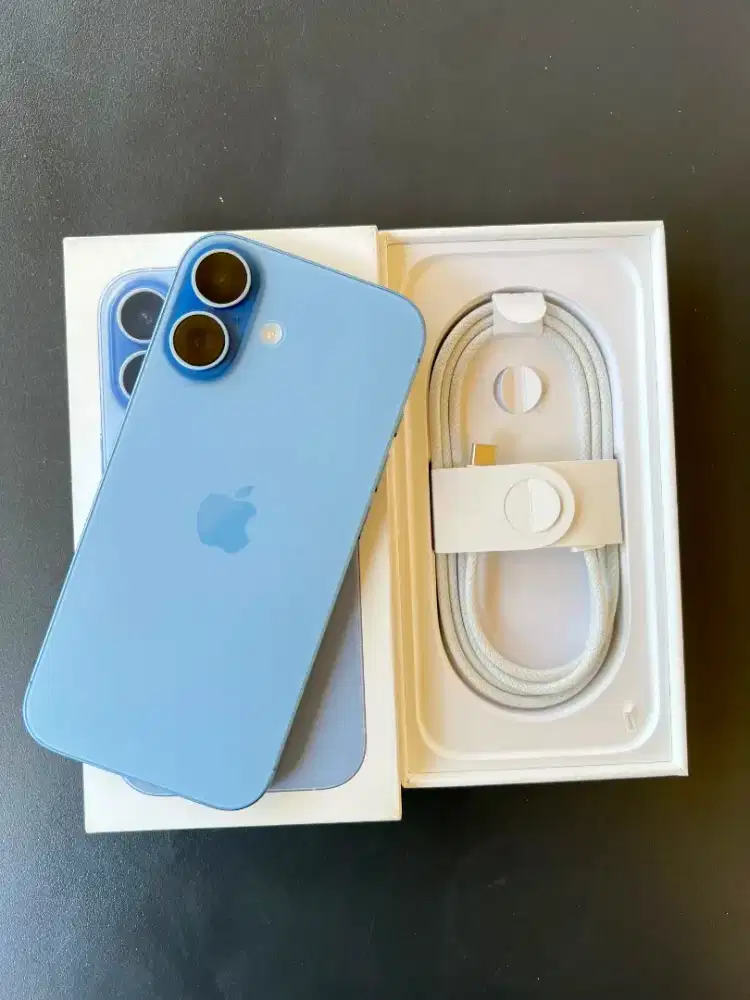 iPhone 17 basic 256 iBox bh 94% garansi november 2026