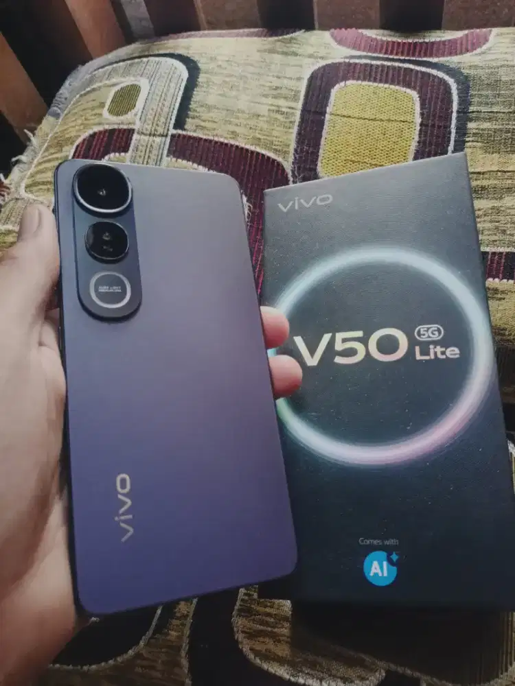 Vivo V50 Lite 5G 8/256gb mulus fullset original