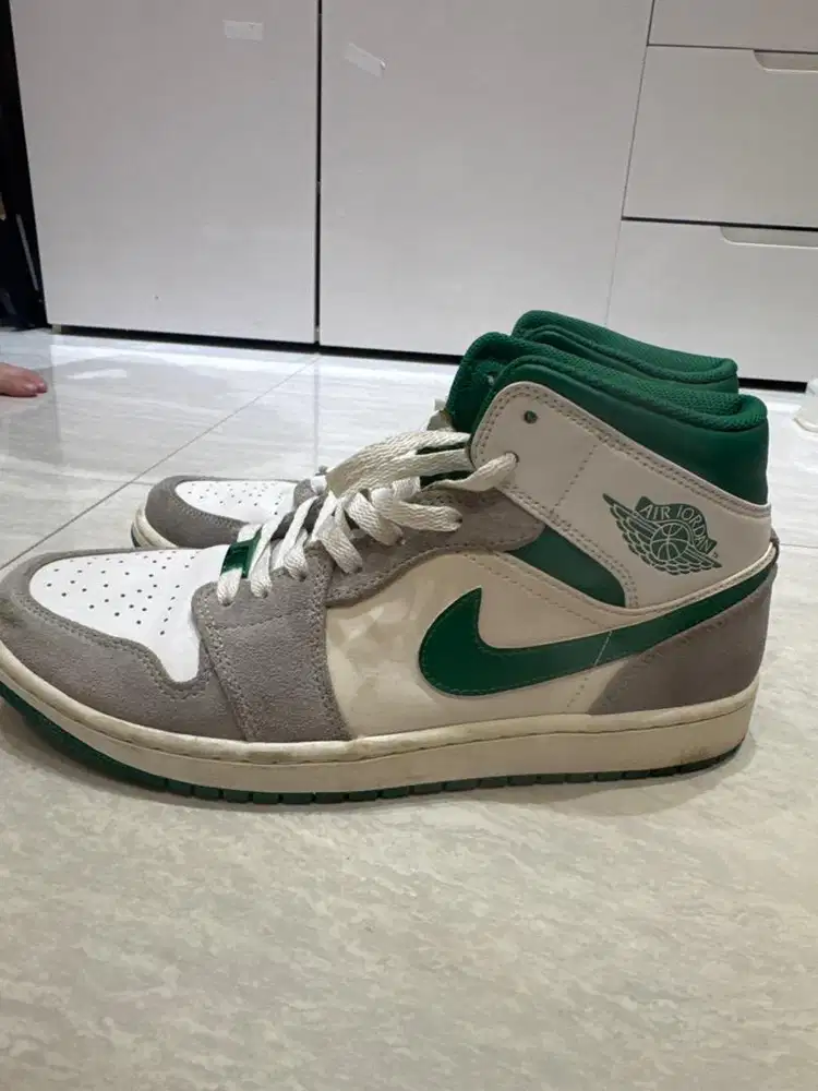 Sepatu jordan untuk cowok