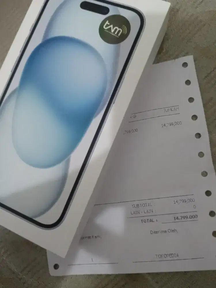 baru !!  256gb iphone 15