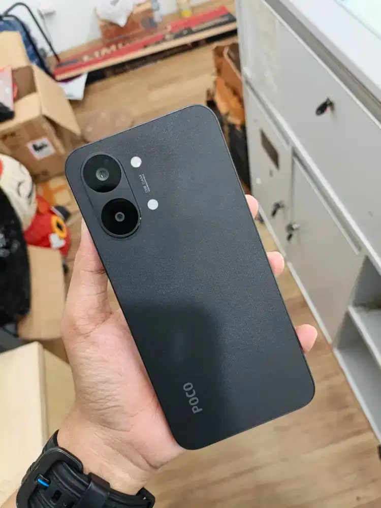 POCO X8PROMAX 12/512 GB Siklus masih 66