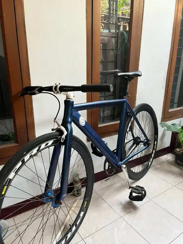 Sepeda Fixie United Soloist 77