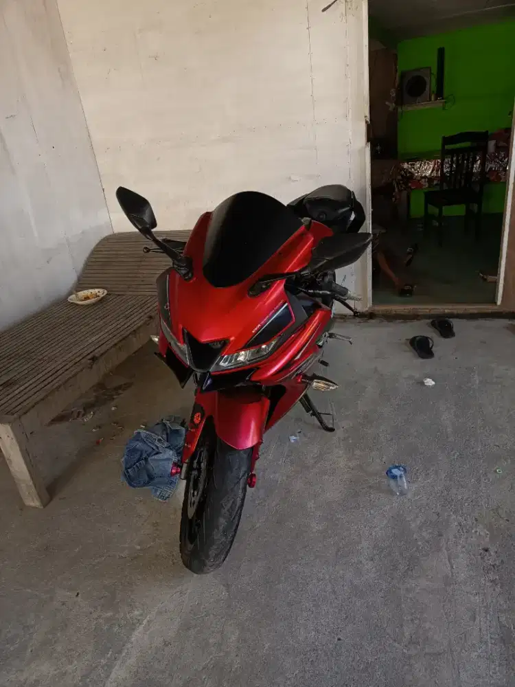 Jual R15 v3 kondisi OKe