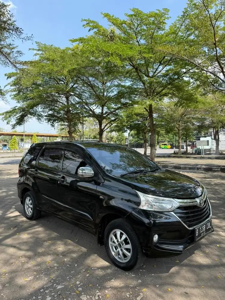 Di jual avanza g 1.3 matic 2017