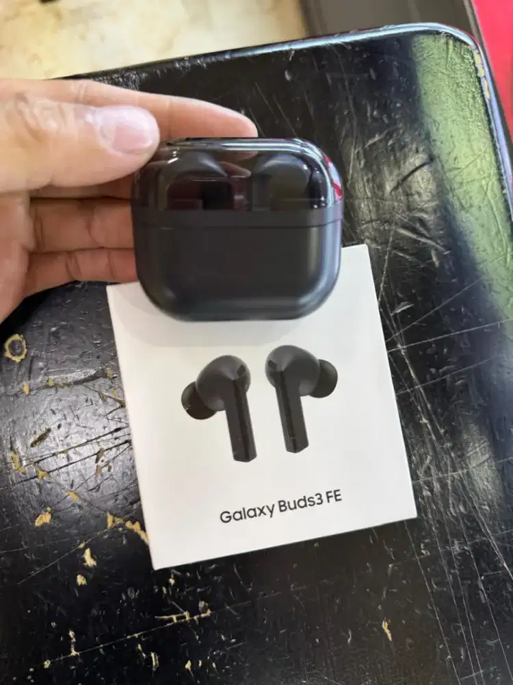 Samsung Galaxy Buds 3 FE Fullset Mulus Bekas Pake