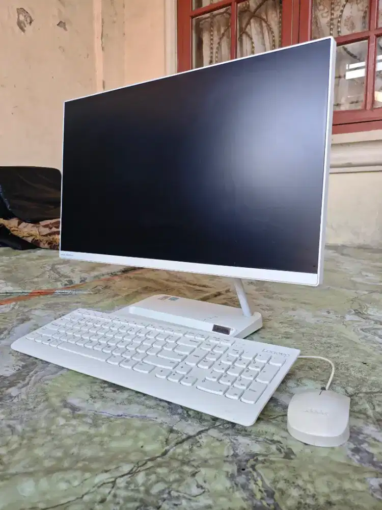 Lenovo IdeaCentre AIO 3 24ITL6