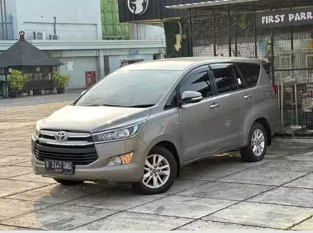 Toyota Kijang Innova 2017 Bensin