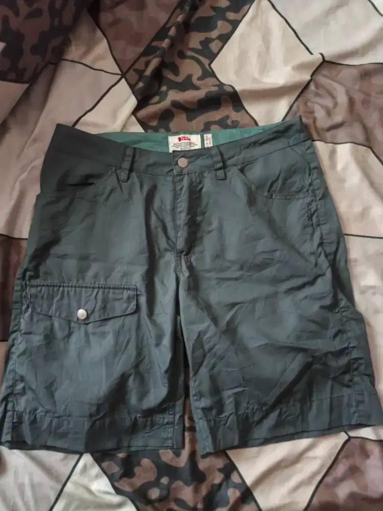 Celana pendek pria wanita original