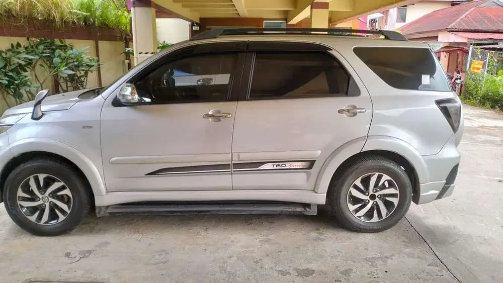 Toyota Rush 2015 Bensin