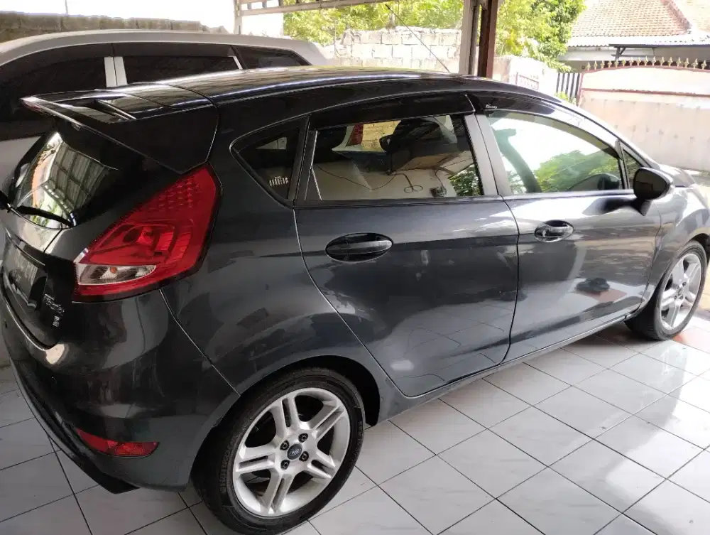 Fiesta 1.6 S Bensin A/T