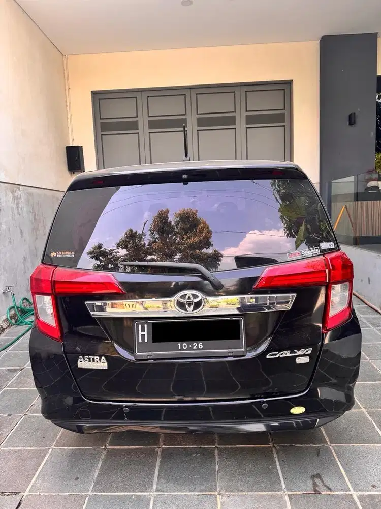 Dijual cepat Toyota Calya G AT hitam tgn 1 dari baru