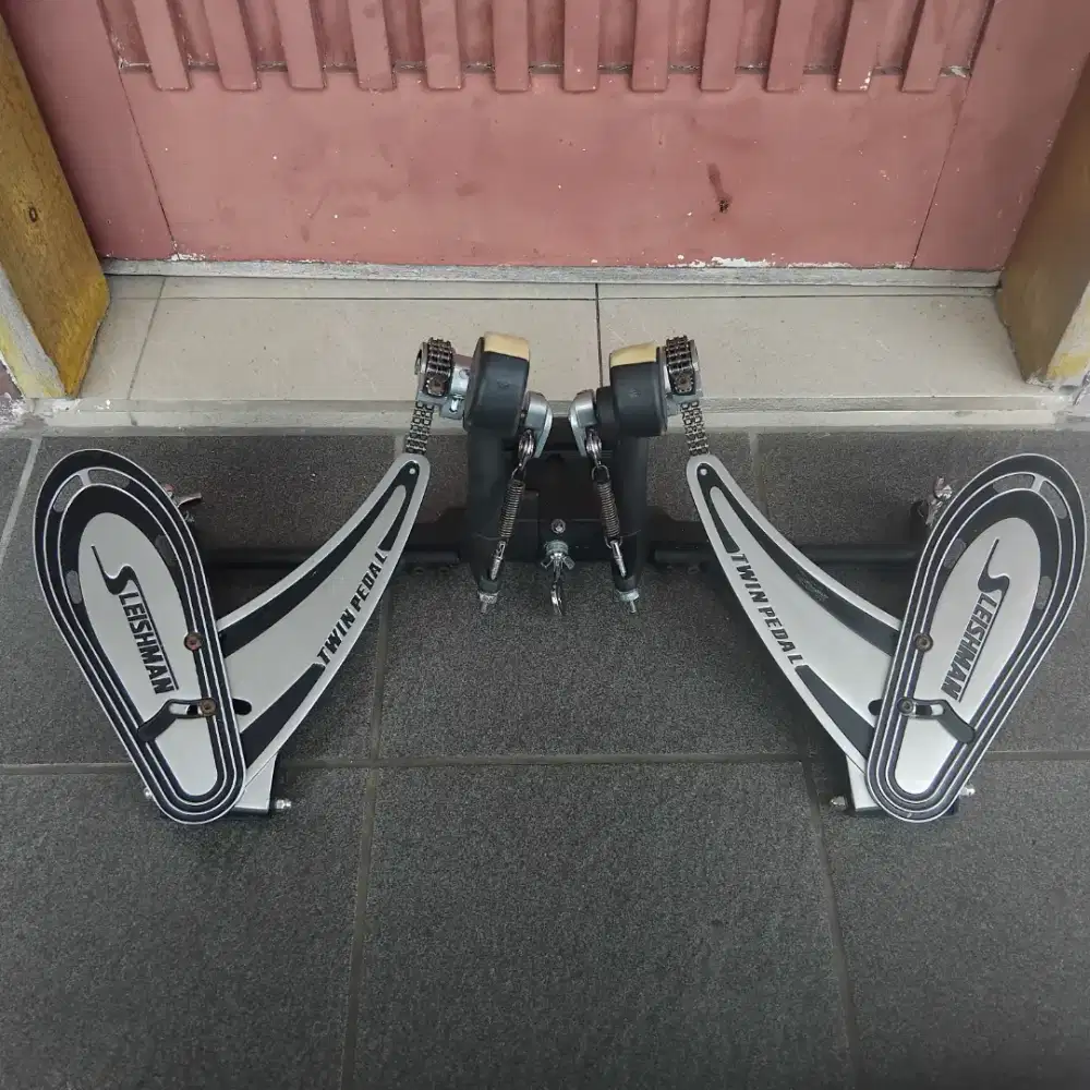 TWIN PEDAL SLEISHMAN MADE IN AUSTRALIA