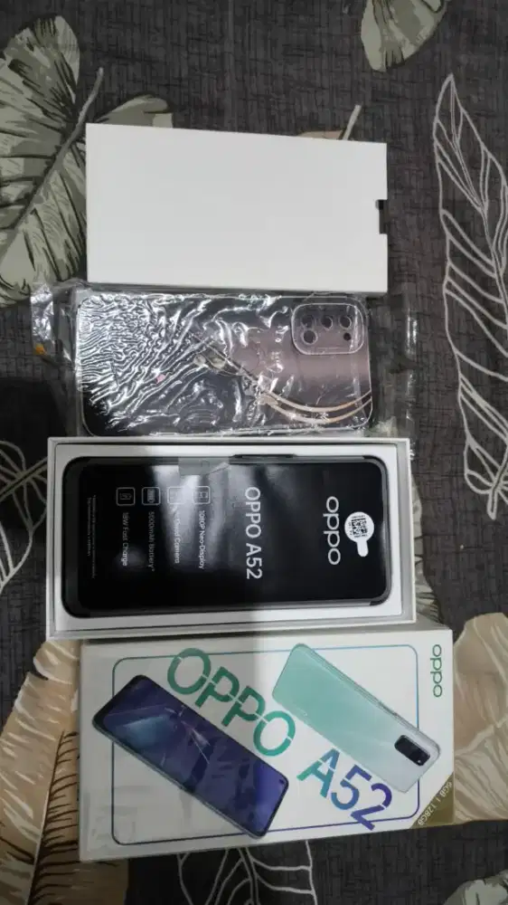 Oppo a52 6/128gb