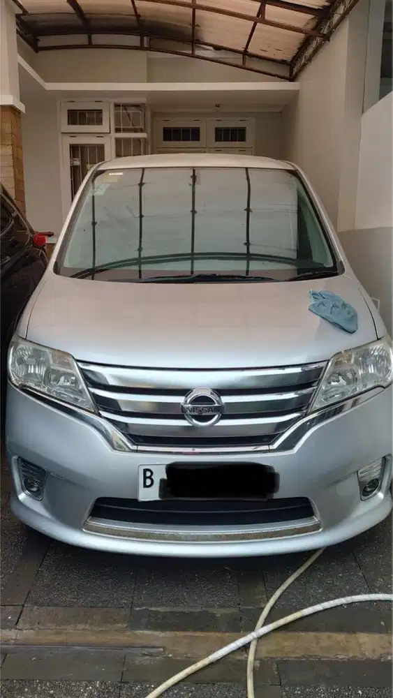 Nissan Serena 2014 Bensin