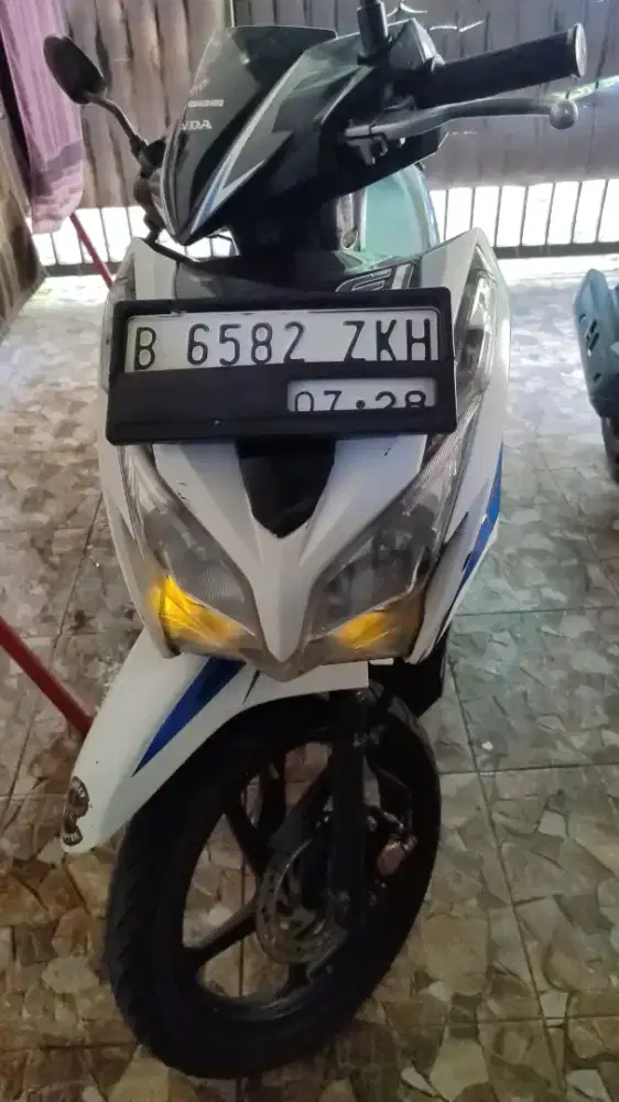 Vario 125 KZR tahun 2013 pemakaian pribadi