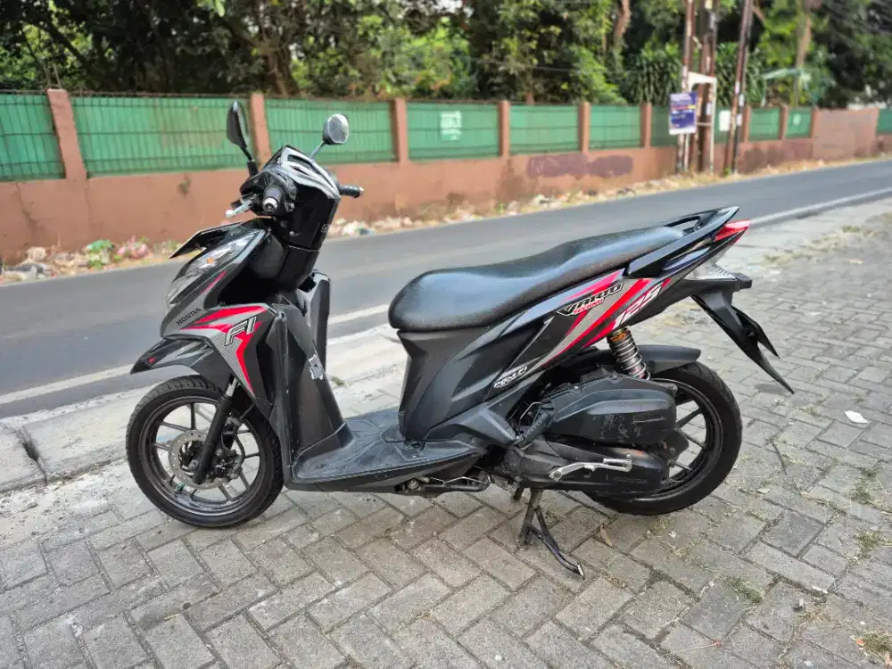 Dijual Honda Vario KZR tahun 2012 surat lengkap pajak hidup