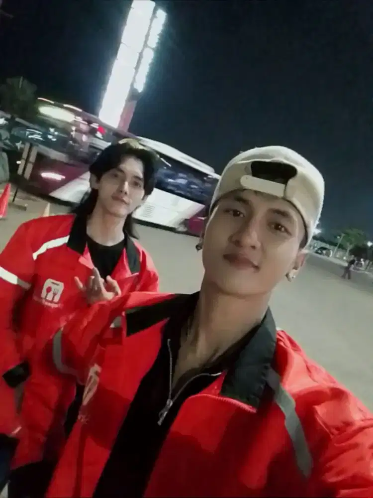 Cari kerja apa aja yang penting duit