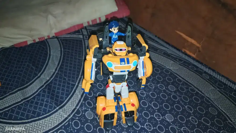 TOBOT THETA JUMBO OLD USED YOUNG TOYS