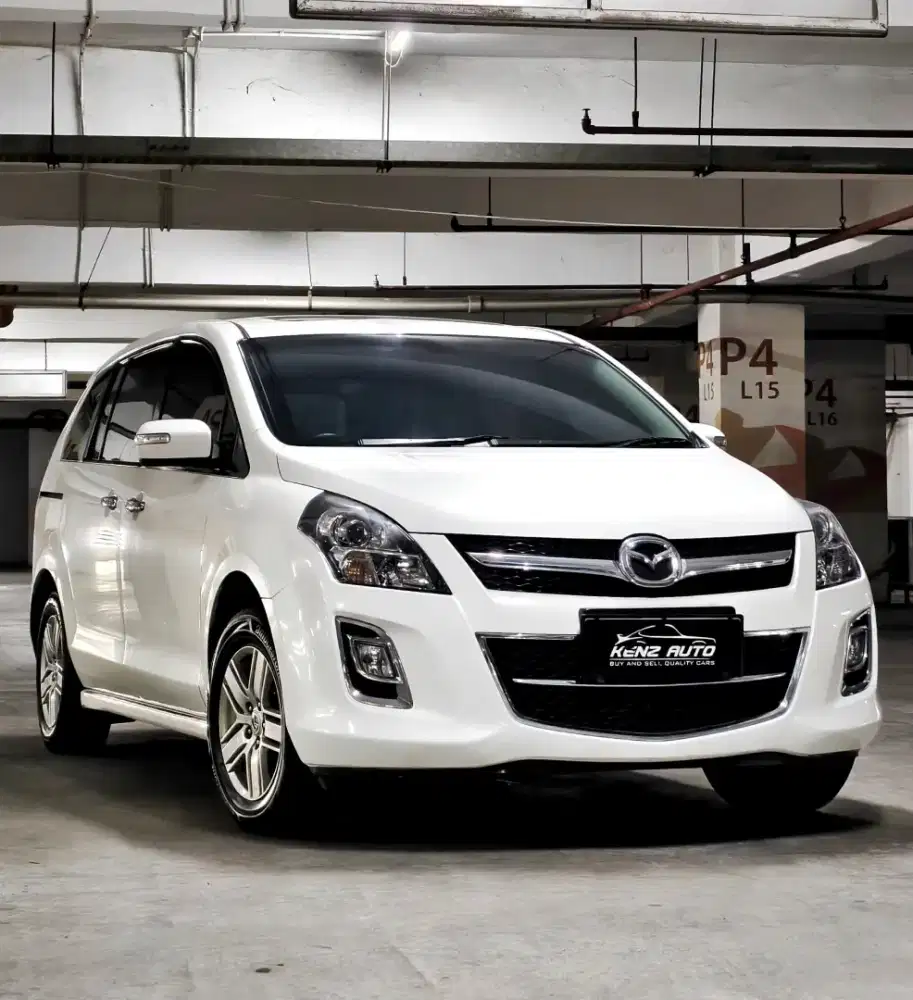 Mazda 8 2012 KM90RIBU