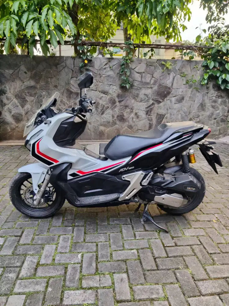 Adv 150,Muluus,mesin segelan,Low KM,istimewa,Siap TT