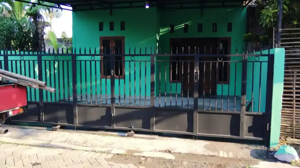 DIKONTRAKAN RUMAH Genuk penggaron lor