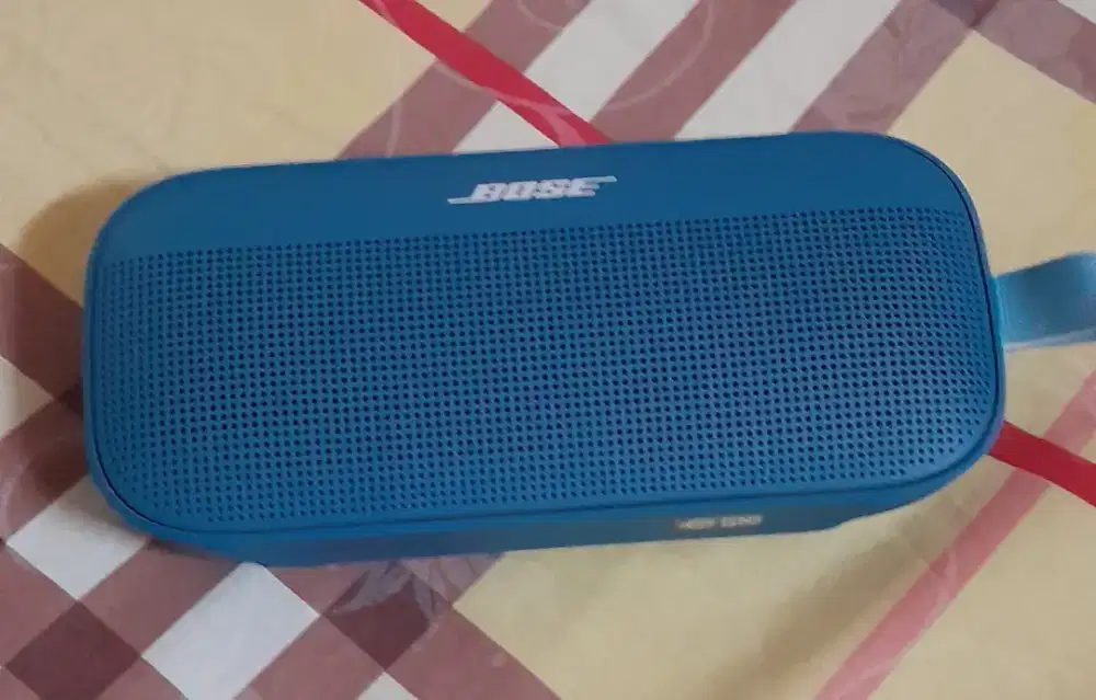 Speaker merk bose soundlink flex2