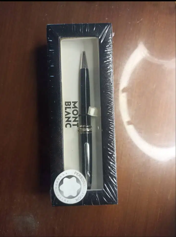 Montbalnc donation Pen