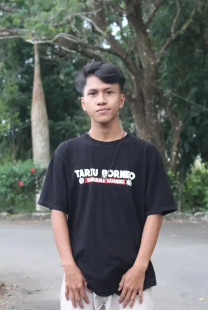 SAYA SEDANG MENCARI LOWONGAN PEKERJAAN