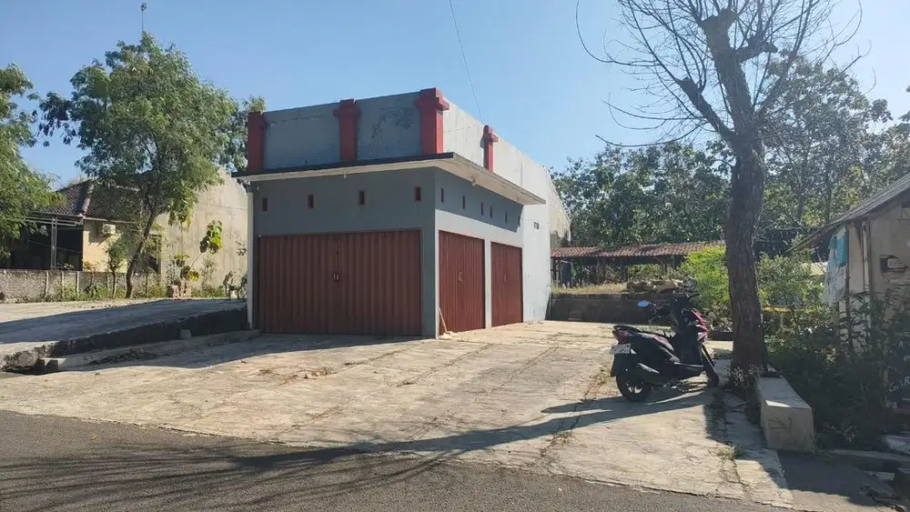 DIJUAL / DISEWAKAN TANAH STRATEGIS + KIOS + KOLAM PEMANCINGAN