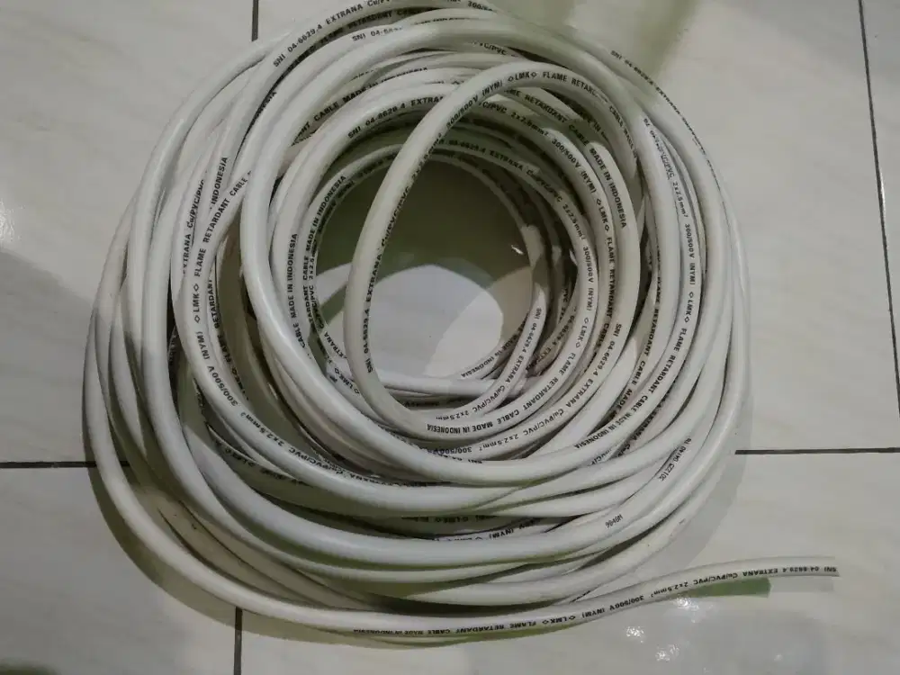 KABEL EXTRANA 2 × 2.5 mm² ±27 meter