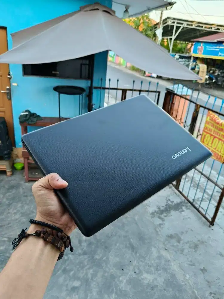 Laptop Murah Lenovo IdeaPad 110 | RAM 4GB HDD 500GB | Siap Pakai