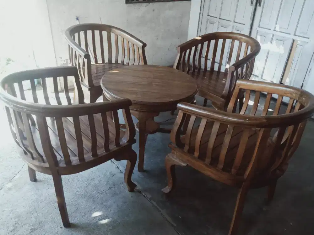 Kursi Betawi / lenong