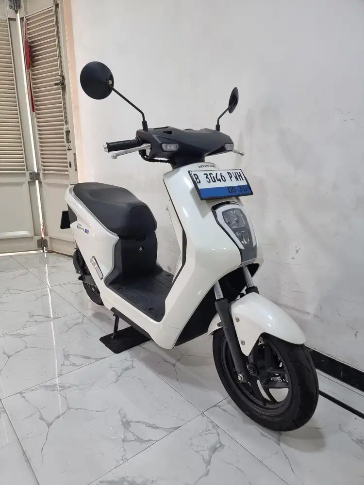 Honda EM1 E LED EV Bike 2025 Bln 5 Pajak 2027 Em 1 Electric