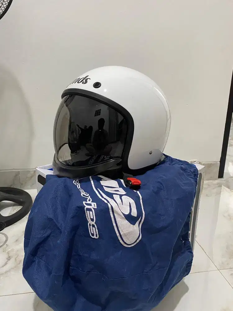 Helm MDS Magnum Putih size L Fullset Like new