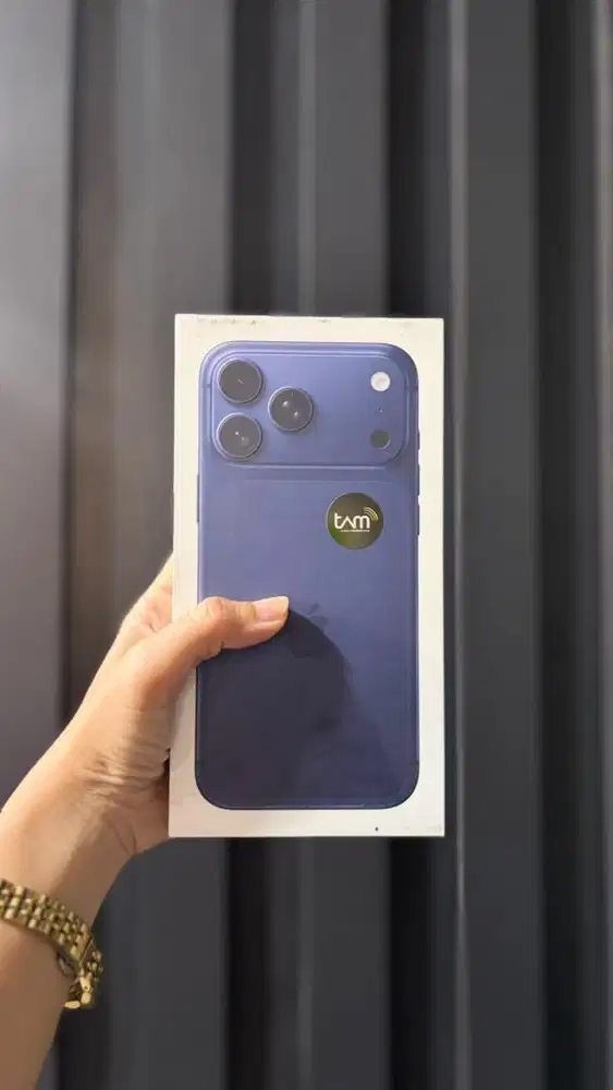 READY 17 PRO 256GB DEEP BLUE NEW UNIT KHUSUS SABTU MINGGU