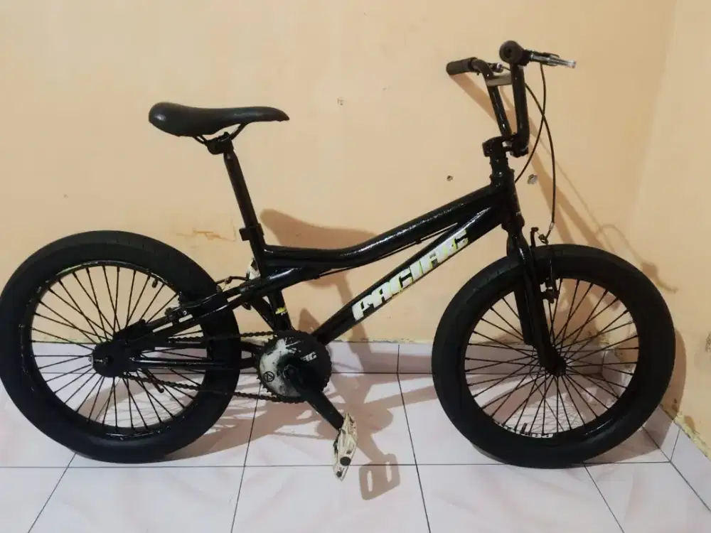 Sepeda BMX uk 20