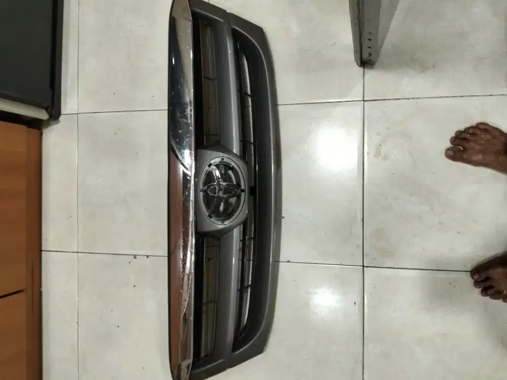 Dijual greil Toyota inova