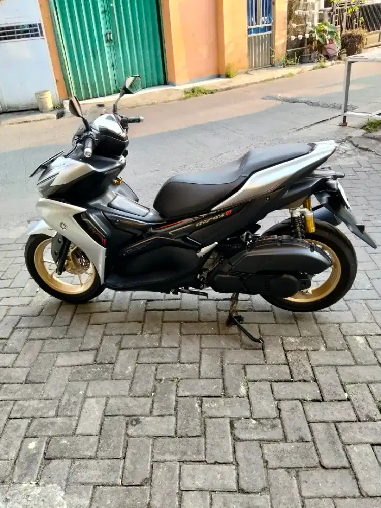 Yamaha aerox 155 s ABS connected
