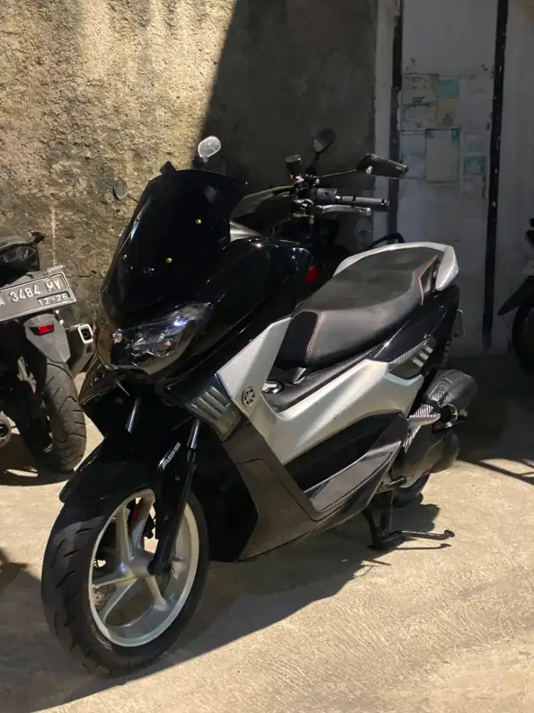 Nmax old 2015 hitam
