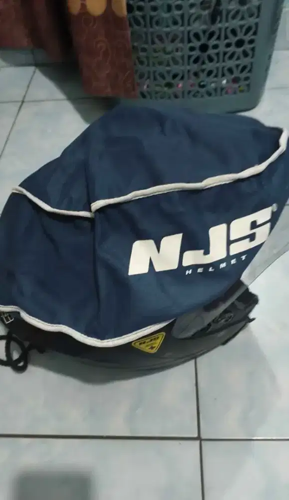 Jual helem motor merk NJS